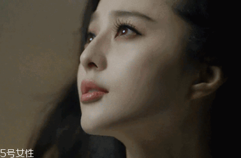 外雙眼皮怎么化妝好看 雙眼皮眼線(xiàn)畫(huà)法步驟