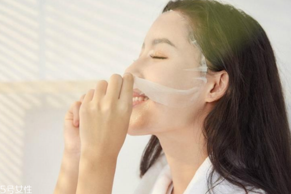 大學女生護膚誤區(qū) 自查下你有么 大學女生護膚誤區(qū) 自查下你有么