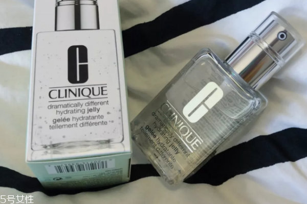 倩碧透明黃油會(huì)過(guò)敏嗎 超級(jí)適合敏感肌 倩碧透明黃油會(huì)過(guò)敏嗎 超級(jí)適合敏感肌