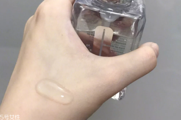 倩碧透明黃油會(huì)過(guò)敏嗎 超級(jí)適合敏感肌 倩碧透明黃油會(huì)過(guò)敏嗎 超級(jí)適合敏感肌