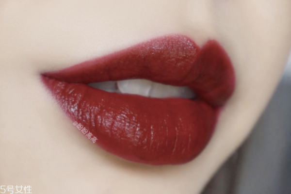 阿瑪尼紅管201和406哪個好看 絕版姨媽色 阿瑪尼紅管201和406哪個好看 絕版姨媽色