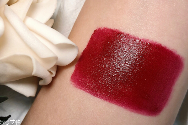 阿瑪尼紅管201和406哪個好看 絕版姨媽色 阿瑪尼紅管201和406哪個好看 絕版姨媽色