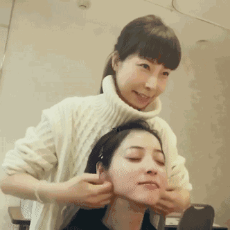 怎么按摩瘦臉有圖 搭配按摩霜效果更好 怎么按摩瘦臉有圖 搭配按摩霜效果更好