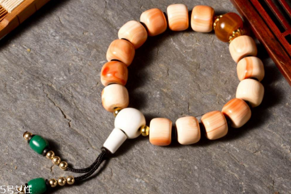 血硨磲的功效與作用 好處非常多 血硨磲的功效與作用 好處非常多