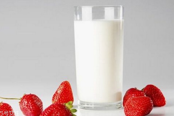 牛奶為什么用方盒子裝 原來(lái)還有這些說(shuō)法