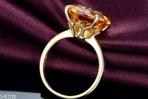 黃鉆石一克拉多少錢 價(jià)格不便宜 黃鉆石一克拉多少錢 價(jià)格不便宜