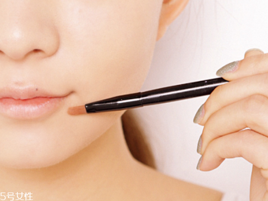 遮瑕膏可以遮住吻痕嗎 最全遮瑕膏使用方法技巧 遮瑕膏可以遮住吻痕嗎 最全遮瑕膏使用方法技巧