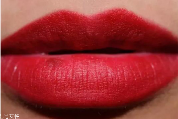 口紅霧面啞光什么意思 ?口紅霧面和啞光的效果 口紅霧面啞光什么意思 ?口紅霧面和啞光的效果