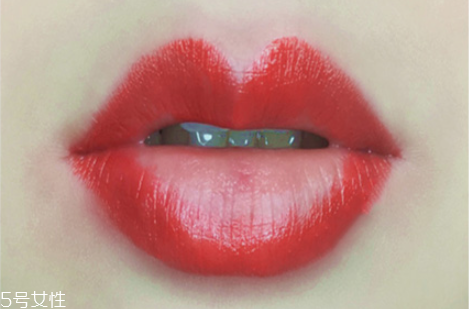 口紅啞光是什么意思 口紅啞光和珠光的區(qū)別
