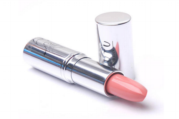 如何根據(jù)膚色選口紅 怎樣選適合膚色的口紅 如何根據(jù)膚色選口紅 怎樣選適合膚色的口紅