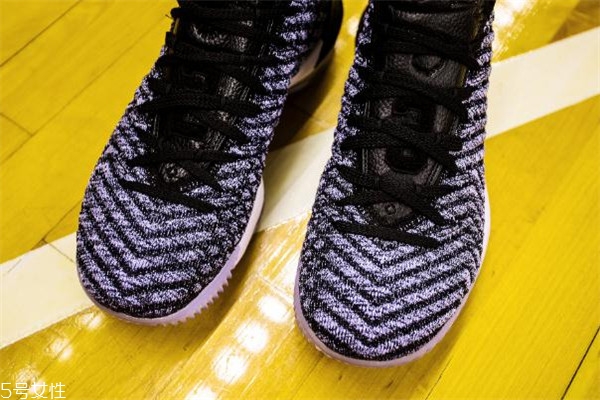 nike lebron 16詹姆斯16實(shí)戰(zhàn)測評 很有看點(diǎn)