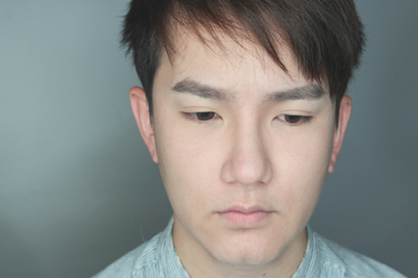 屌絲也能變男神，一個男人的化妝全過程