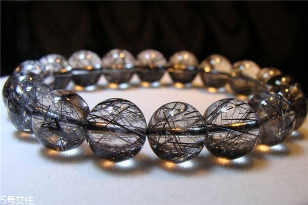 黑發(fā)晶的功效與作用 可作護身符