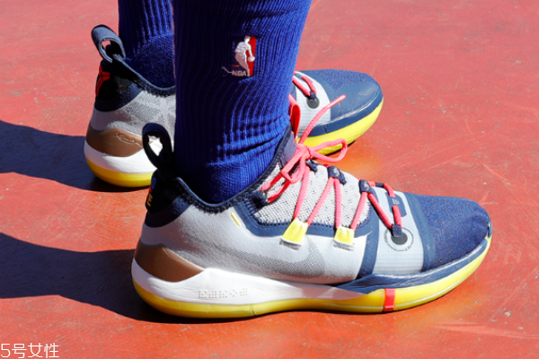 耐克kobe ad ep2018實戰(zhàn)測評 科比生日戰(zhàn)靴 耐克kobe ad ep2018實戰(zhàn)測評 科比生日戰(zhàn)靴