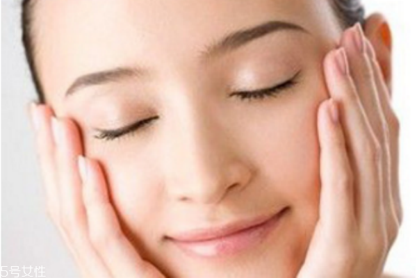 怎么消除黑眼圈眼袋 去黑眼圈眼袋的眼膜推薦 怎么消除黑眼圈眼袋 去黑眼圈眼袋的眼膜推薦