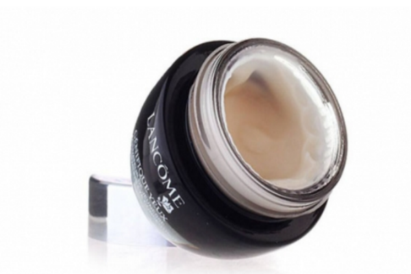 科顏氏眼霜和蘭蔻眼霜哪個好 兩款眼霜一決高下 科顏氏眼霜和蘭蔻眼霜哪個好 兩款眼霜一決高下