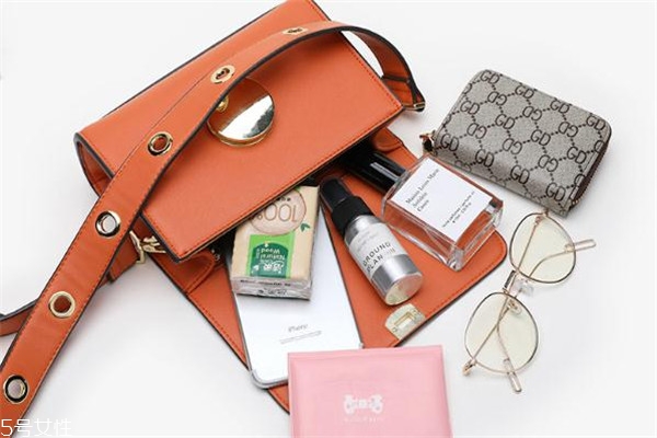 小ck南瓜包價(jià)錢 秋冬首選它