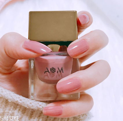秋冬顯白指甲油顏色推薦 這4個色妥妥適合黃肌 秋冬顯白指甲油顏色推薦 這4個色妥妥適合黃肌