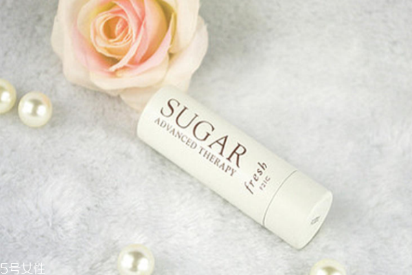 藥用護唇膏能長用嗎 4款唇紋死皮克星 藥用護唇膏能長用嗎 4款唇紋死皮克星