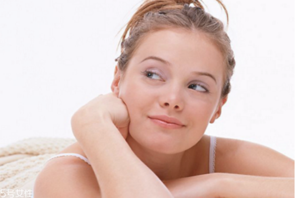 怎樣防止和消除魚尾紋 彈走魚尾紋 怎樣防止和消除魚尾紋 彈走魚尾紋