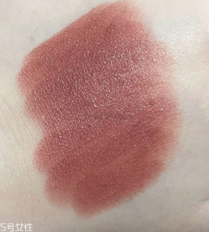 香奈兒62適合黃皮嗎 香奈兒62號(hào)口紅多少錢價(jià)格 香奈兒62適合黃皮嗎 香奈兒62號(hào)口紅多少錢價(jià)格