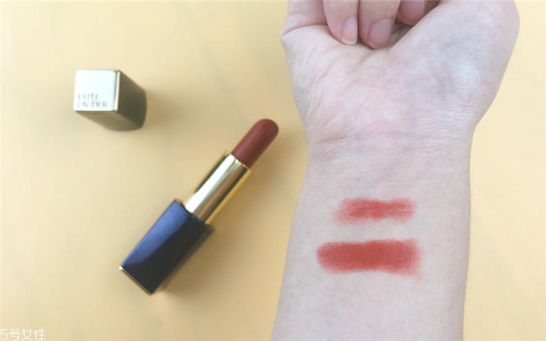 雅詩(shī)蘭黛333適合素顏嗎 素顏真人上嘴圖 雅詩(shī)蘭黛333適合素顏嗎 素顏真人上嘴圖