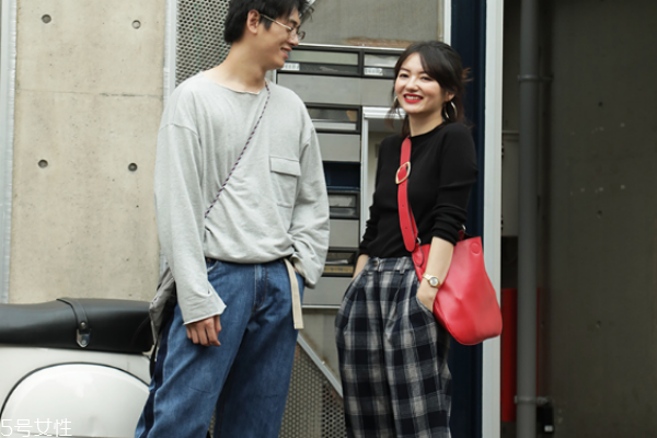 皮包可以水洗嗎 對皮質(zhì)影響很大 皮包可以水洗嗎 對皮質(zhì)影響很大