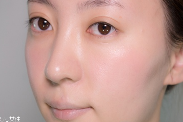 韓國橘色系妝容教程 韓國橘色淡妝步驟畫法 韓國橘色系妝容教程 韓國橘色淡妝步驟畫法