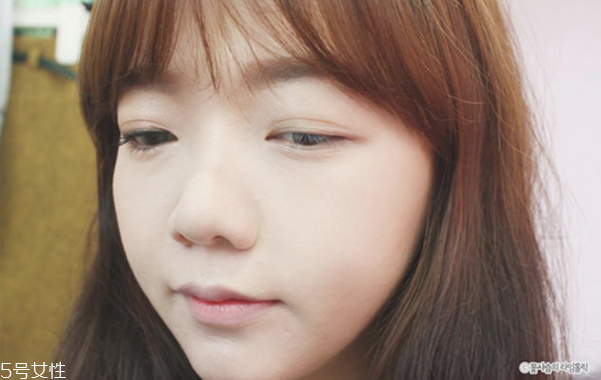 韓國橘色系妝容教程 韓國橘色淡妝步驟畫法 韓國橘色系妝容教程 韓國橘色淡妝步驟畫法