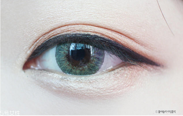 韓國橘色系妝容教程 韓國橘色淡妝步驟畫法 韓國橘色系妝容教程 韓國橘色淡妝步驟畫法