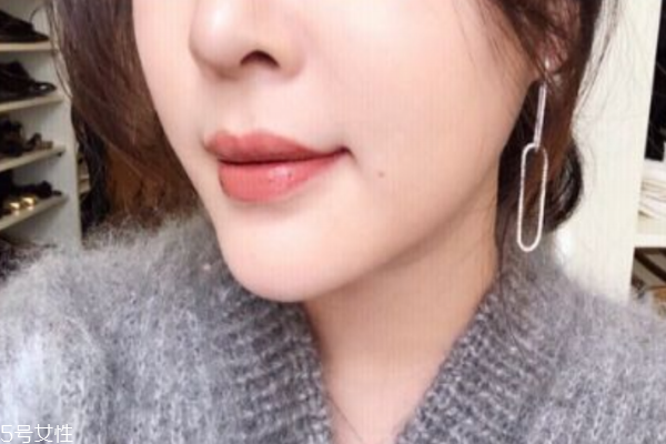 孕婦口紅哪個牌子好 4款好氣色有機(jī)口紅