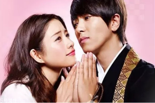 朝五晚九石原里美妝容 石原里美妝容教程 朝五晚九石原里美妝容 石原里美妝容教程