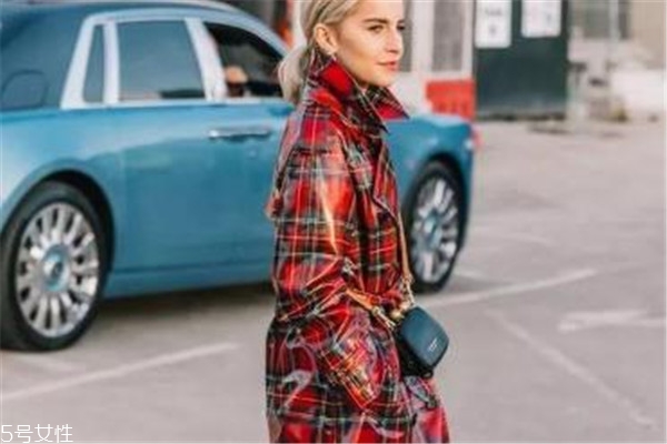 2018秋裝流行趨勢 三大要素不能少 2018秋裝流行趨勢 三大要素不能少