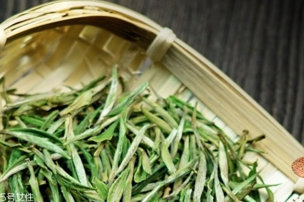 綠茶為什么苦 有幾個原因 綠茶為什么苦 有幾個原因