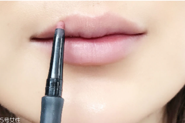 口紅有哪些種類 教你正確分辨口紅 口紅有哪些種類 教你正確分辨口紅