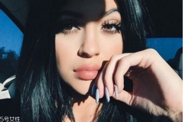 歐美唇妝怎么化 火遍ins的唇妝 歐美唇妝怎么化 火遍ins的唇妝