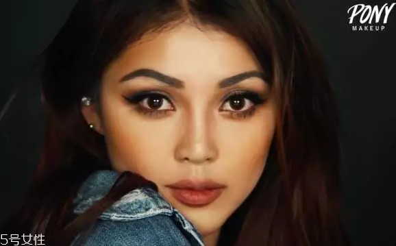 歐美唇妝怎么化 火遍ins的唇妝 歐美唇妝怎么化 火遍ins的唇妝