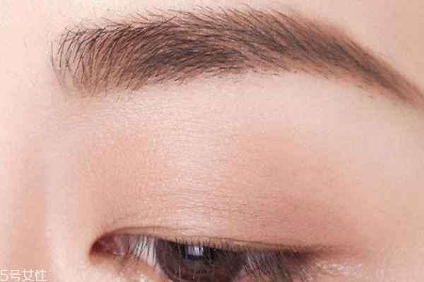 眉筆什么顏色好看自然 這4種讓你的氣質up 眉筆什么顏色好看自然 這4種讓你的氣質up