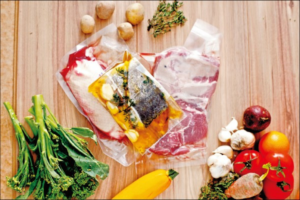 電鍋低溫烹飪方法 原理原來(lái)這么簡(jiǎn)單 電鍋低溫烹飪方法 原理原來(lái)這么簡(jiǎn)單