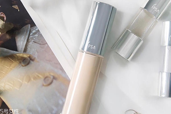 2018秋冬粉底液新品有哪些 5個(gè)大牌新款粉底液來(lái)襲 2018秋冬粉底液新品有哪些 5個(gè)大牌新款粉底液來(lái)襲