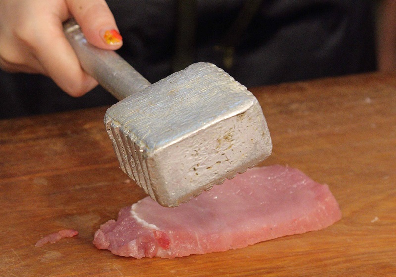 燒烤豬肉用什么部位好吃 豬肉哪個(gè)部位適合燒烤 燒烤豬肉用什么部位好吃 豬肉哪個(gè)部位適合燒烤