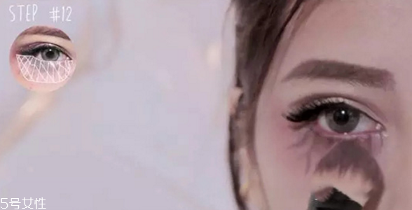 萬(wàn)圣節(jié)妝容教程 創(chuàng)意彩妝吸血鬼妝容 萬(wàn)圣節(jié)妝容教程 創(chuàng)意彩妝吸血鬼妝容