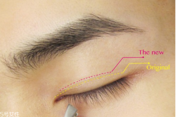 雙眼皮貼老是翻出來(lái)怎么辦 貼出自然持久雙眼皮 雙眼皮貼老是翻出來(lái)怎么辦 貼出自然持久雙眼皮