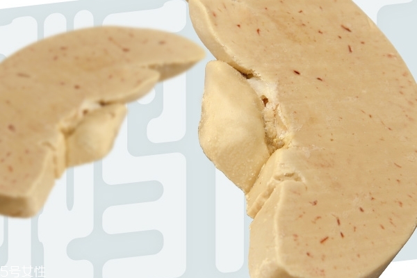 鵝肝的營(yíng)養(yǎng)價(jià)值 吃了有好處 鵝肝的營(yíng)養(yǎng)價(jià)值 吃了有好處