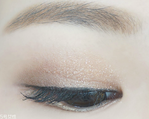 雙眼皮貼老是翻出來(lái)怎么辦 貼出自然持久雙眼皮 雙眼皮貼老是翻出來(lái)怎么辦 貼出自然持久雙眼皮