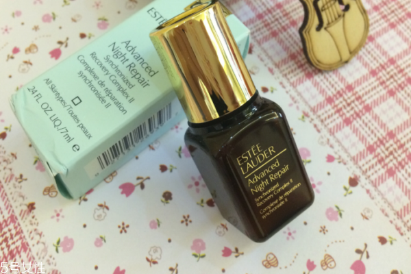 熬夜對皮膚有什么影響 20歲就變老阿姨 熬夜對皮膚有什么影響 20歲就變老阿姨