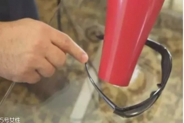 吹風(fēng)機(jī)品牌排行榜 吹風(fēng)機(jī)妙用你知道嗎 吹風(fēng)機(jī)品牌排行榜 吹風(fēng)機(jī)妙用你知道嗎