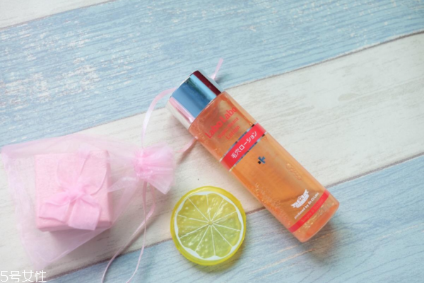 城野醫(yī)生毛孔收斂水敷多久 城野醫(yī)生毛孔收斂水保質(zhì)期 城野醫(yī)生毛孔收斂水敷多久 城野醫(yī)生毛孔收斂水保質(zhì)期