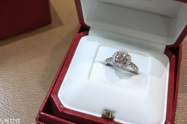卡地亞一克拉鉆戒價(jià)格 美好愛情的見證 卡地亞一克拉鉆戒價(jià)格 美好愛情的見證