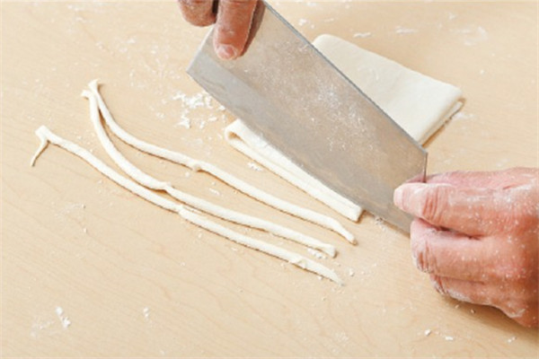 冷水面可以做什么面食 3種冷水面的做法 冷水面可以做什么面食 3種冷水面的做法